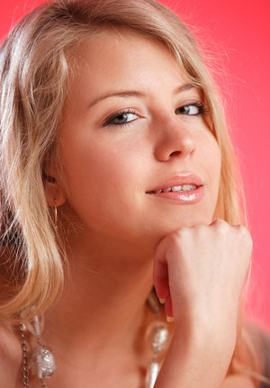 18 year old girl Ami is coerced into losing her virginity by older guy